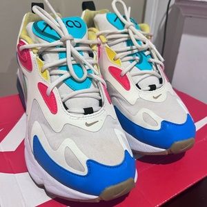 Blue/White/ Multi Air Max 200 (8) Women